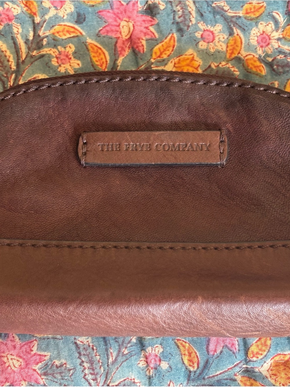 NYT Frye Brown Leather Cosmetic Pouch with Branded Plate - Picture 3 of 7